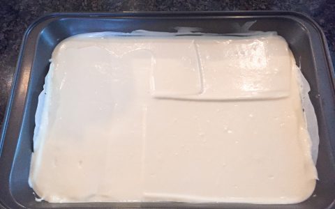 Chiffon cake baking tray Chiffon cake baking tray