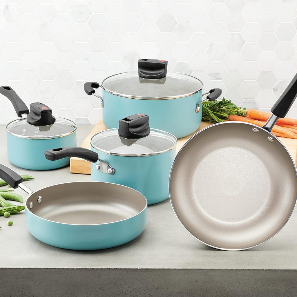 Farberware Smart Nonstick Cookware Pots Detail in Used